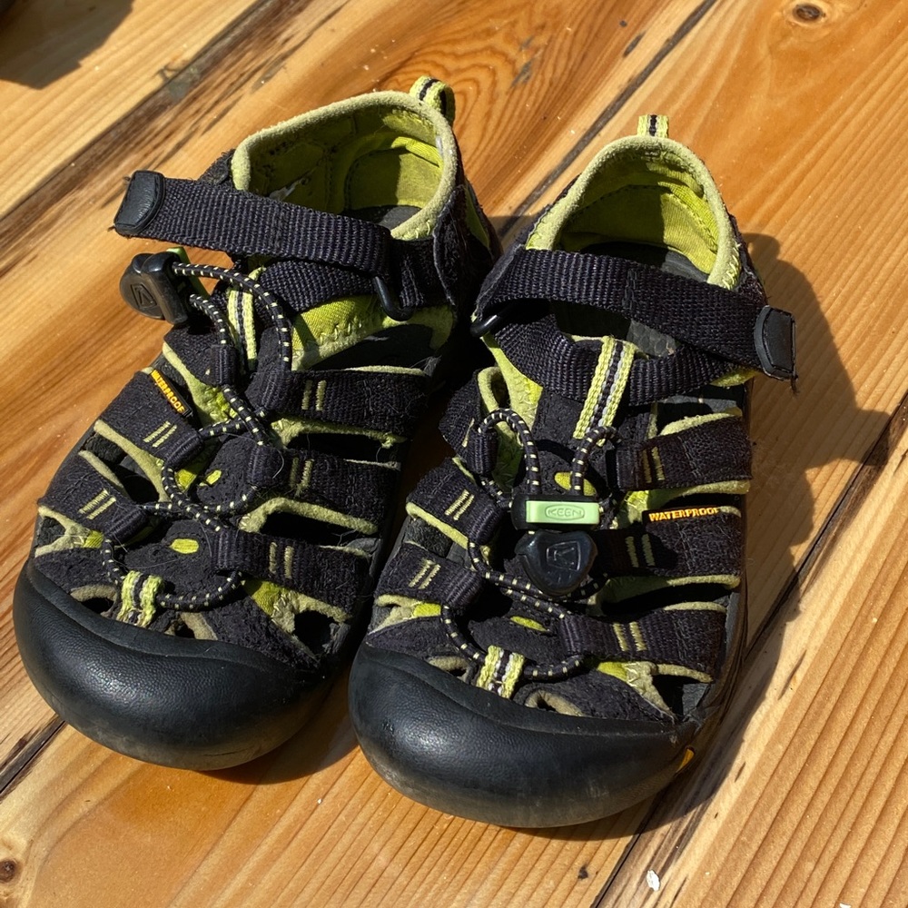 Kids Keen Newport H2 sandals